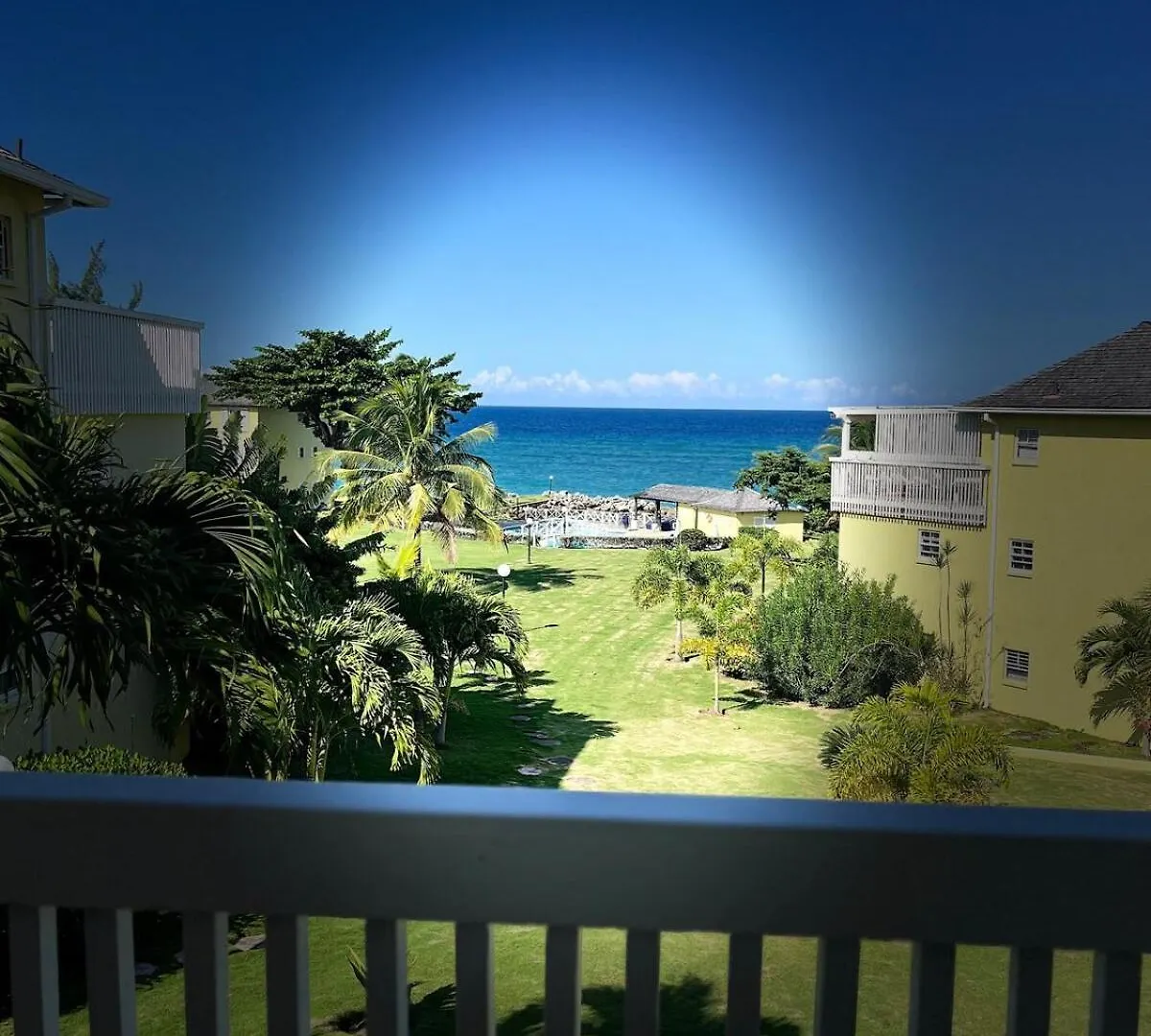 Beachfront 3 Bedroom House Tower Isle 牙买加