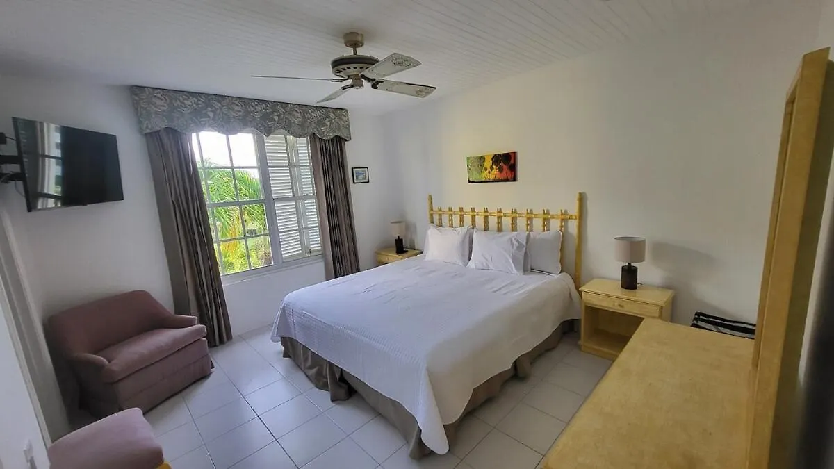 Holiday home Beachfront 3 bedroom house Tower Isle Jamaica
