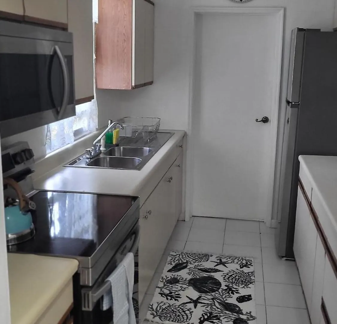 Beachfront 3 bedroom house Tower Isle Jamaica